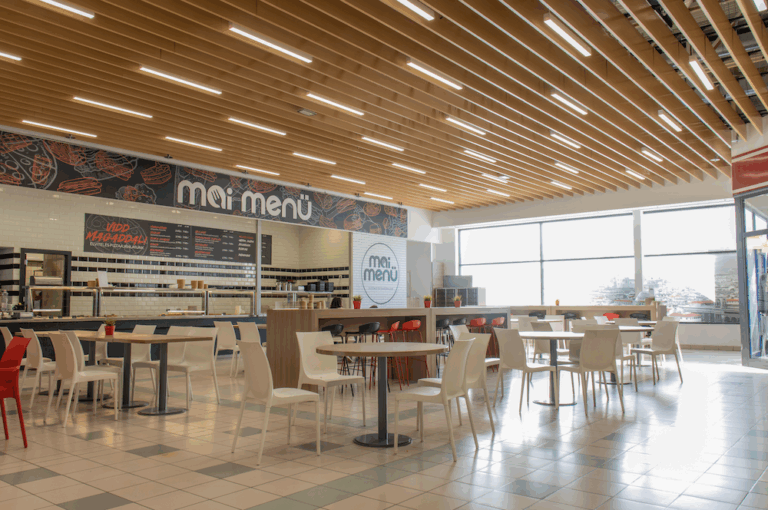 Sávos álmennyezetünk a Tesco áruházakban